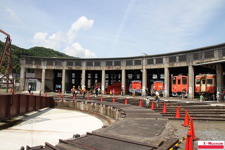 旧津山扇形機関車庫